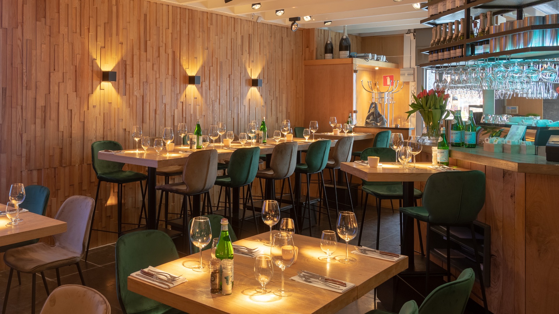 Le Bistro Image